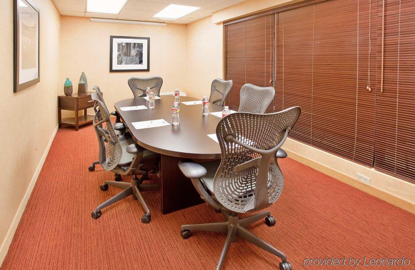 Hampton Inn Kansas City Liberty Afaceri foto